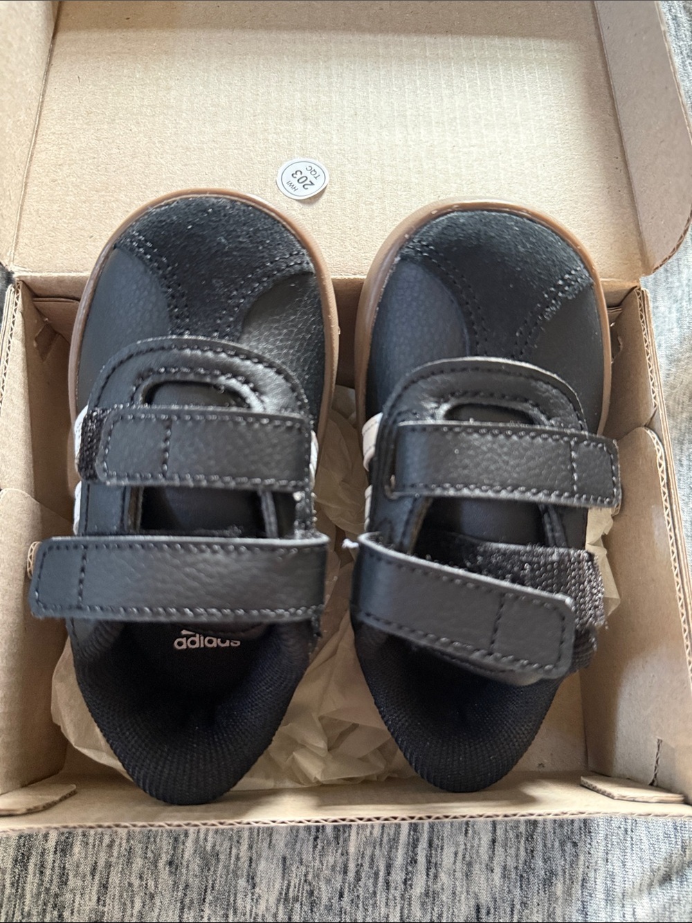 Adidas Black and White VL Court 3.0 CFI Shoe Box - Picture 4 of 5
